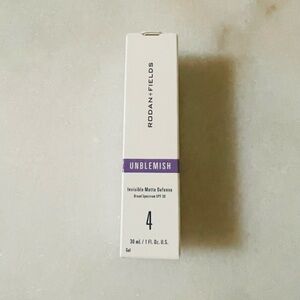 Rodan + Fields Unblemish Invisible Matte Defense Broad Spectrum SPF 30
